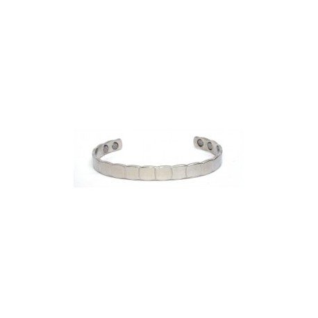 Square Patch Design Silver Finished Copper Bangle